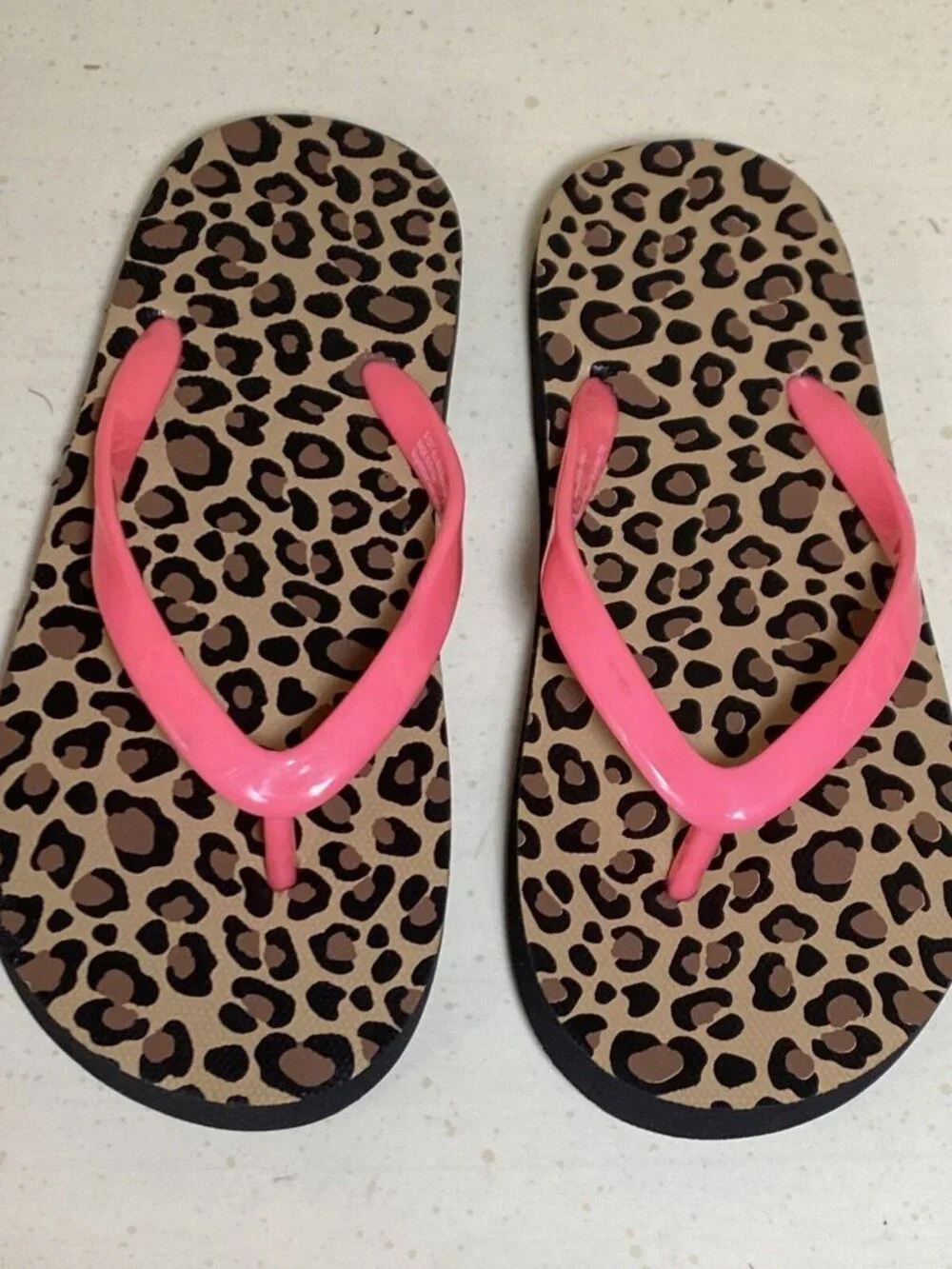 girls leopard print pink flip flops size small 13-1